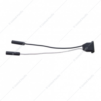 2-Wire Female Adapter With Female Bullet Plug (Bulk)